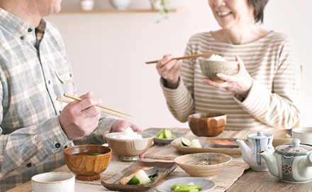 元気な食事イメージ